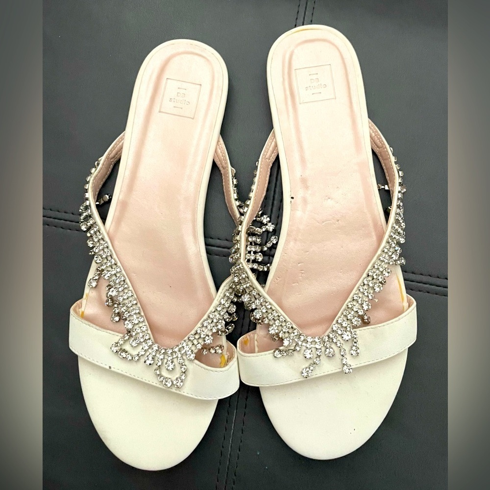 Cream Jeweled Wedding Sandals~Size 9